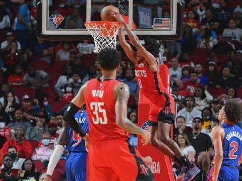 火箭足球队爆料新闻视频,揭秘幕后新闻视频背后的真相  第3张